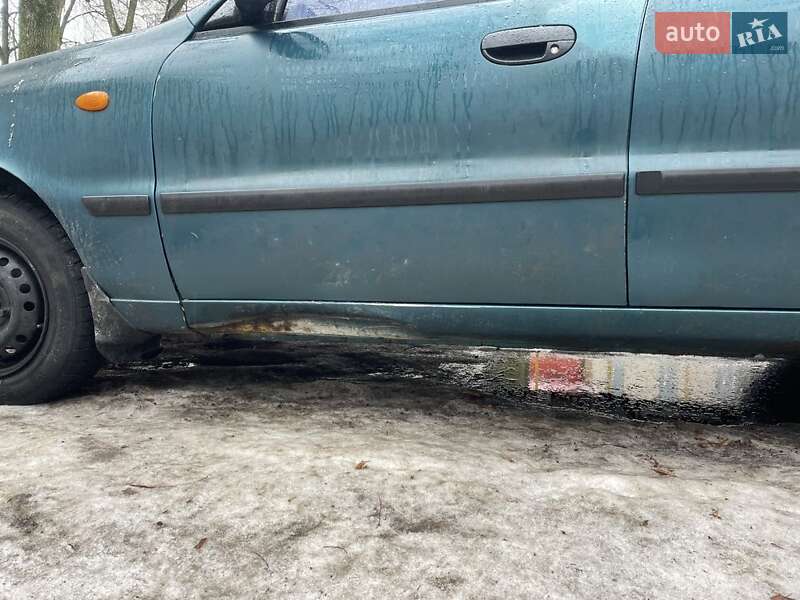 Седан Daewoo Sens 2002 в Києві