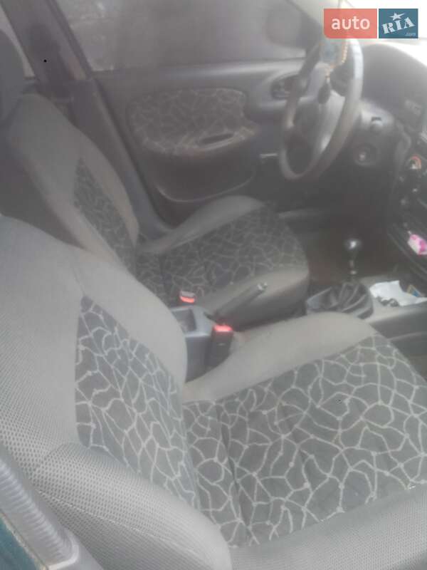 Седан Daewoo Sens 2003 в Івано-Франківську