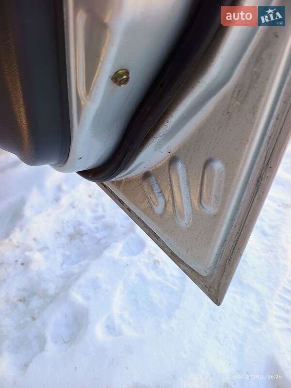 Седан Daewoo Sens 2006 в Зарічному