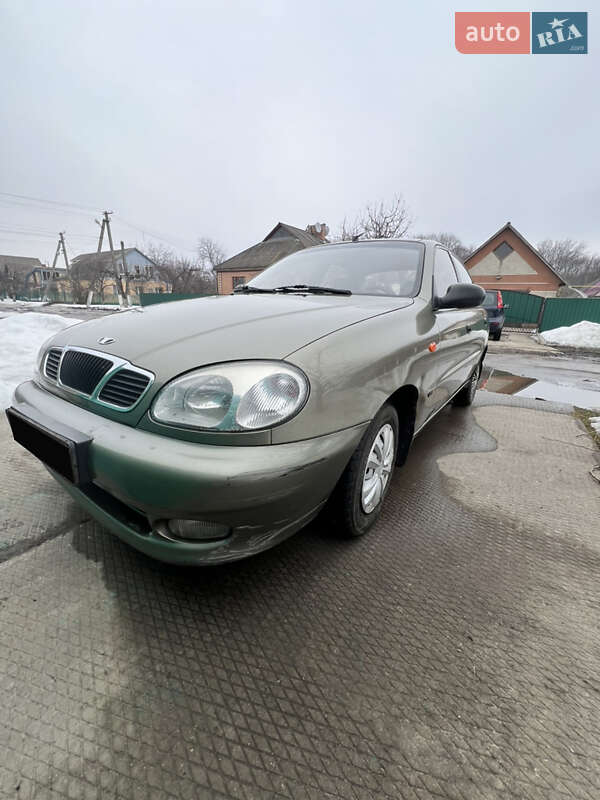 Седан Daewoo Sens 2003 в Умані