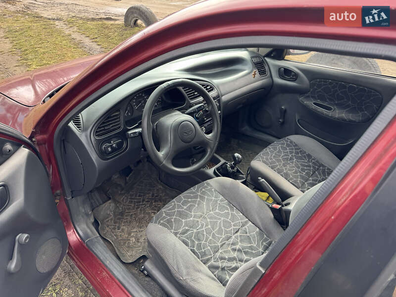 Седан Daewoo Sens 2003 в Балті