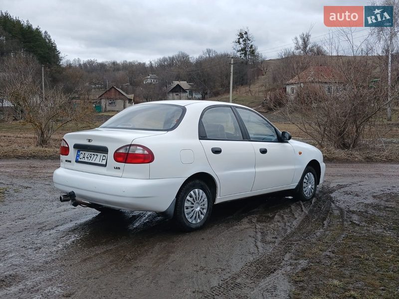 Седан Daewoo Sens 2005 в Смеле