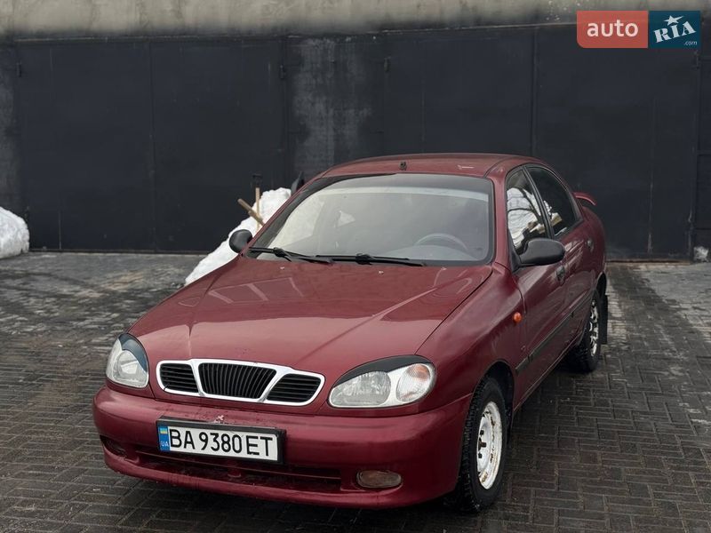 Седан Daewoo Sens 2004 в Кропивницькому