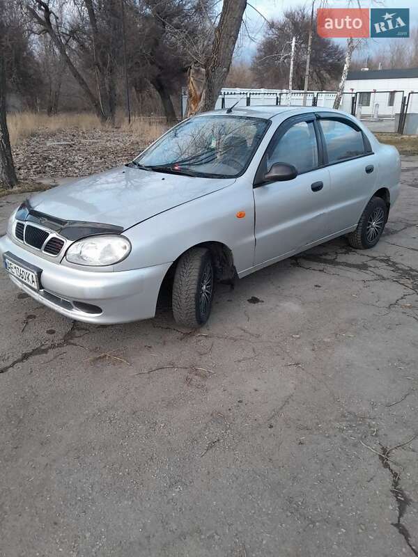Седан Daewoo Sens 2005 в Дніпрі