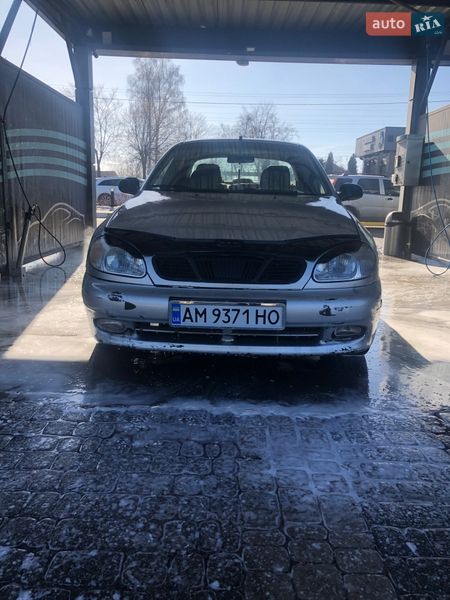 Седан Daewoo Sens 2003 в Коростене