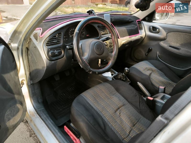 Седан Daewoo Sens 2004 в Балаклії