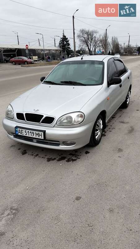 Седан Daewoo Sens 2005 в Днепре