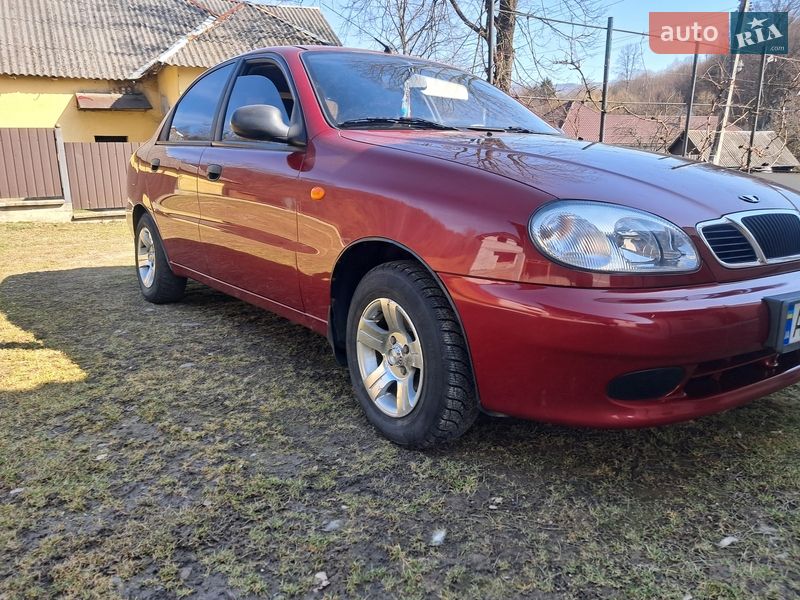 Седан Daewoo Sens 2006 в Поляні