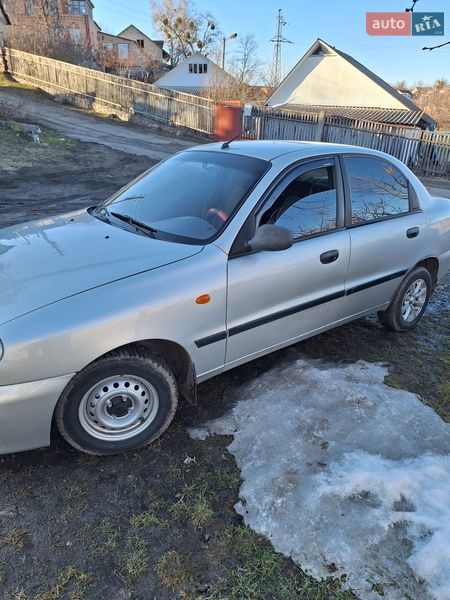 Седан Daewoo Sens 2003 в Богуславе