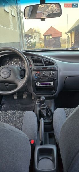 Седан Daewoo Sens 2004 в Дубно