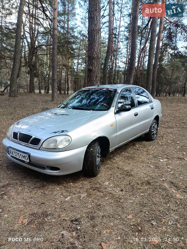Седан Daewoo Sens 2004 в Богодухіву