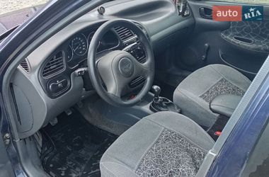 Седан Daewoo Sens 2004 в Днепре
