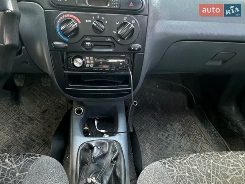 Седан Daewoo Sens 2007 в Днепре