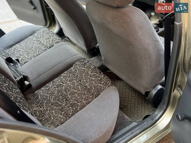 Седан Daewoo Sens 2005 в Львове