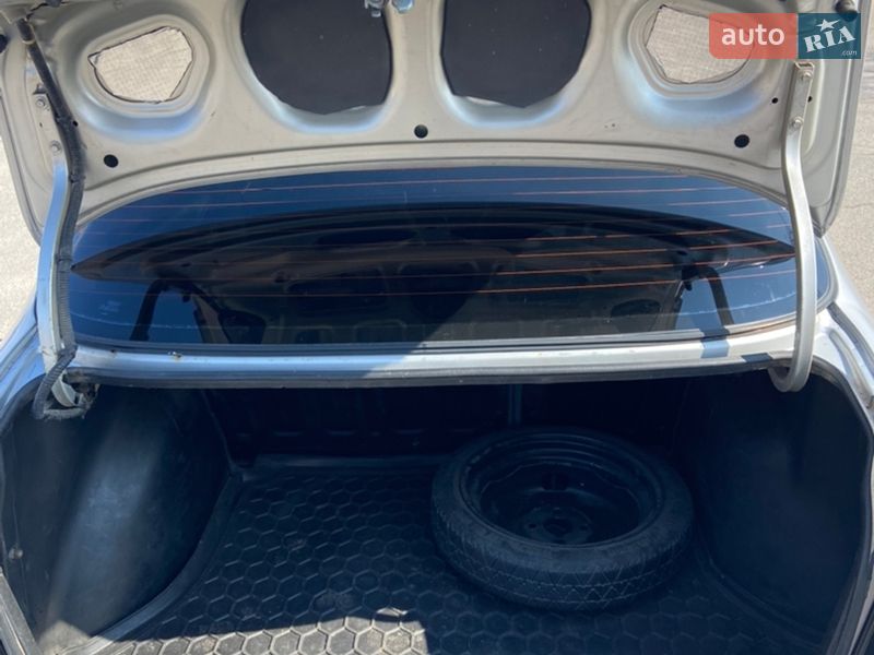 Седан Daewoo Sens 2005 в Дніпрі