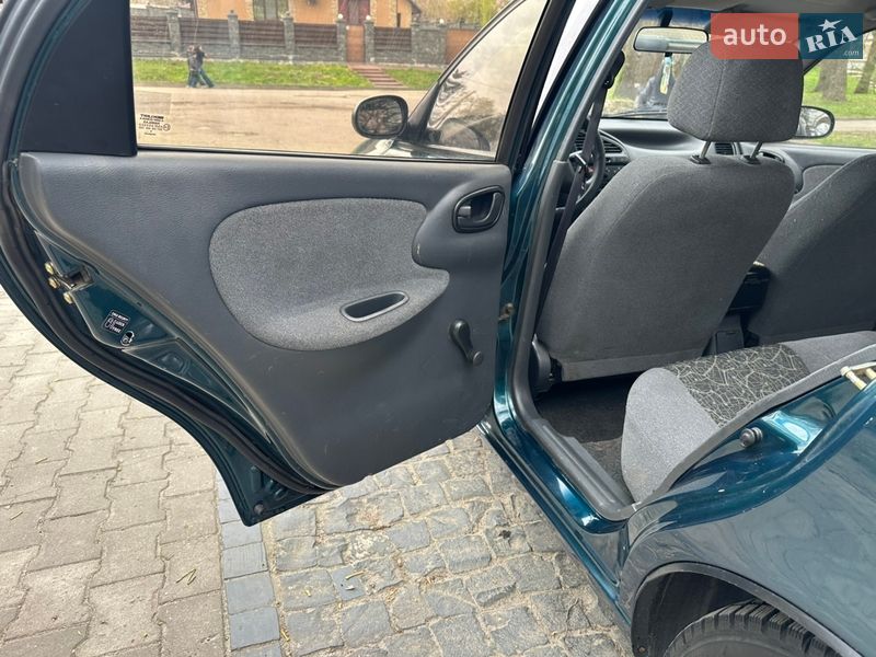 Седан Daewoo Sens 2006 в Нетішині