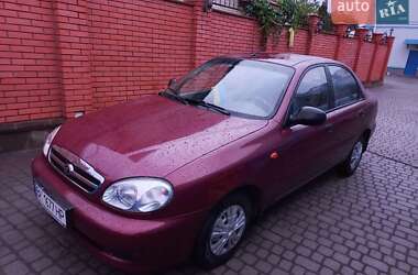 Седан Daewoo Sens 2011 в Ровно