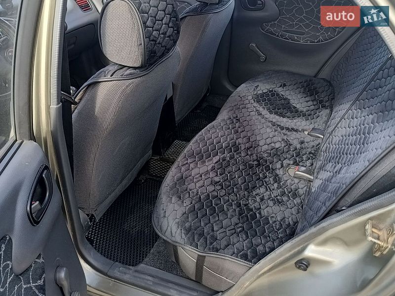 Седан Daewoo Sens 2003 в Кропивницком