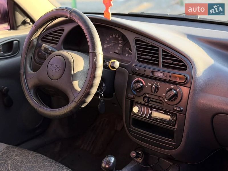 Седан Daewoo Sens 2006 в Днепре