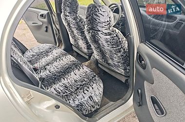 Седан Daewoo Sens 2006 в Львове