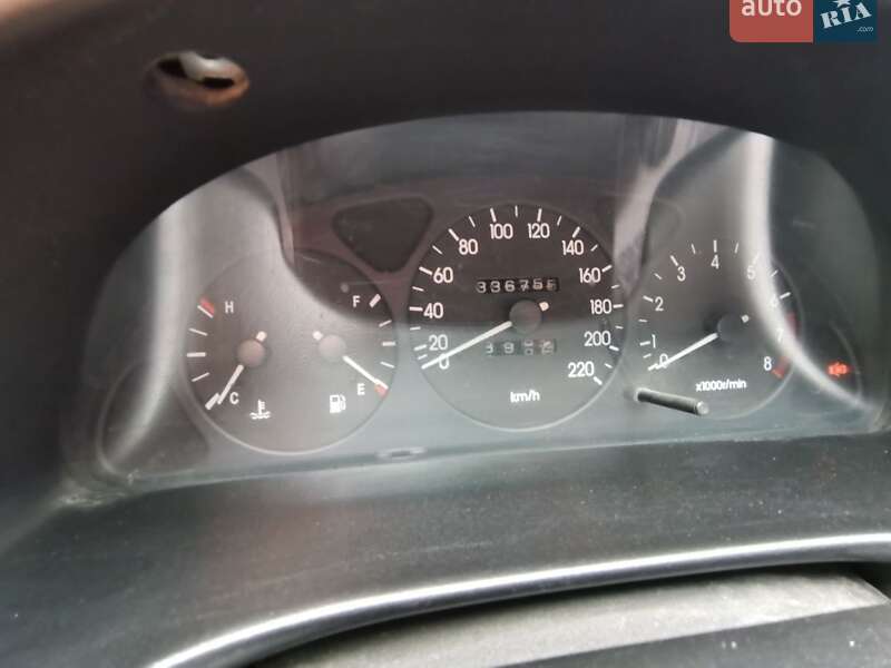 Седан Daewoo Sens 2003 в Измаиле