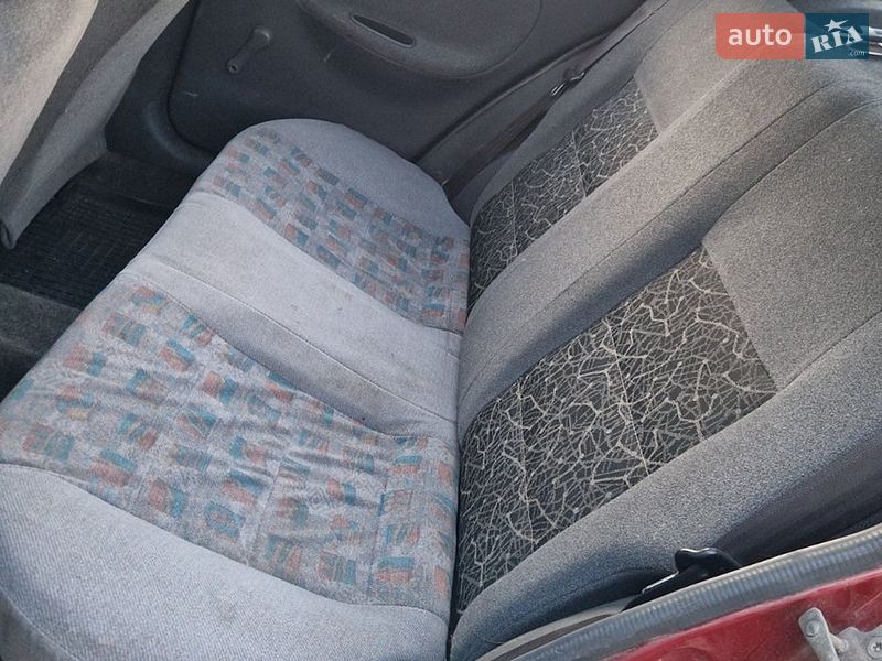 Седан Daewoo Sens 2006 в Ромнах