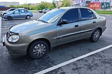 Седан Daewoo Sens 2004 в Умані