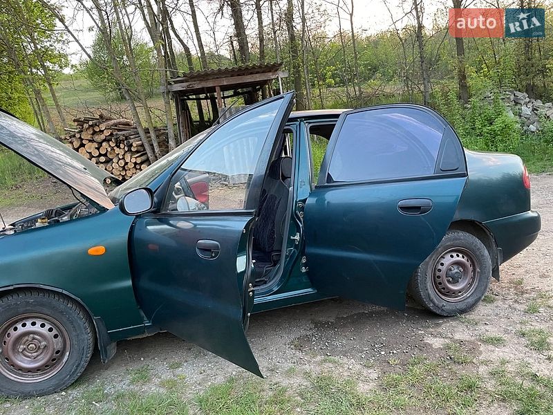 Седан Daewoo Sens 2004 в Каменец-Подольском
