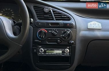 Седан Daewoo Sens 2004 в Запоріжжі