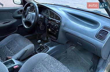 Седан Daewoo Sens 2004 в Лубнах