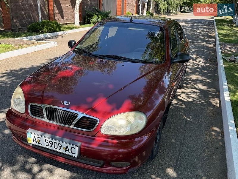 Седан Daewoo Sens 2004 в Днепре