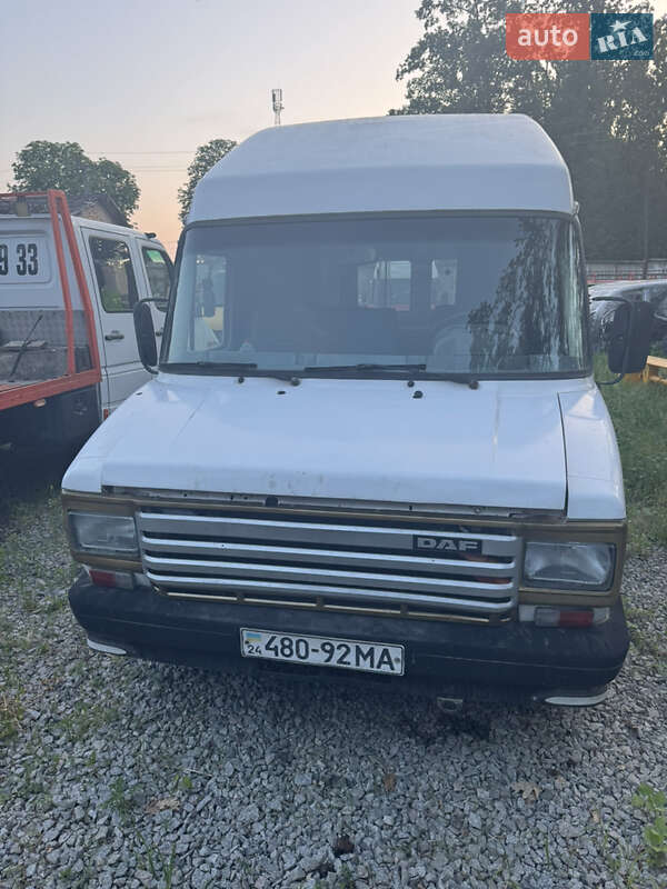 Вантажний фургон DAF 400 груз. 1991 в Умані