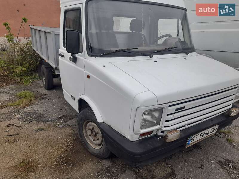 Мінівен DAF 600 1992 в Славуті