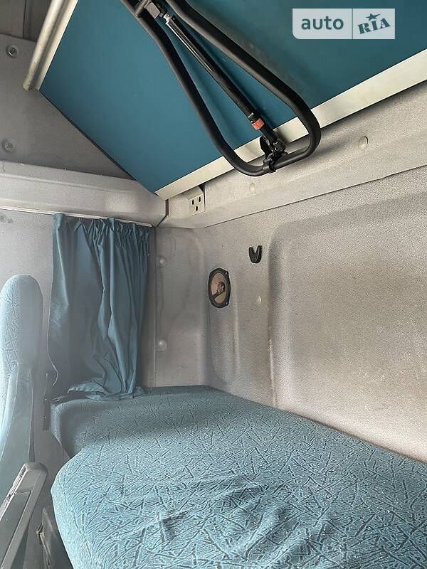 Тентованый DAF 75 2002 в Днепре