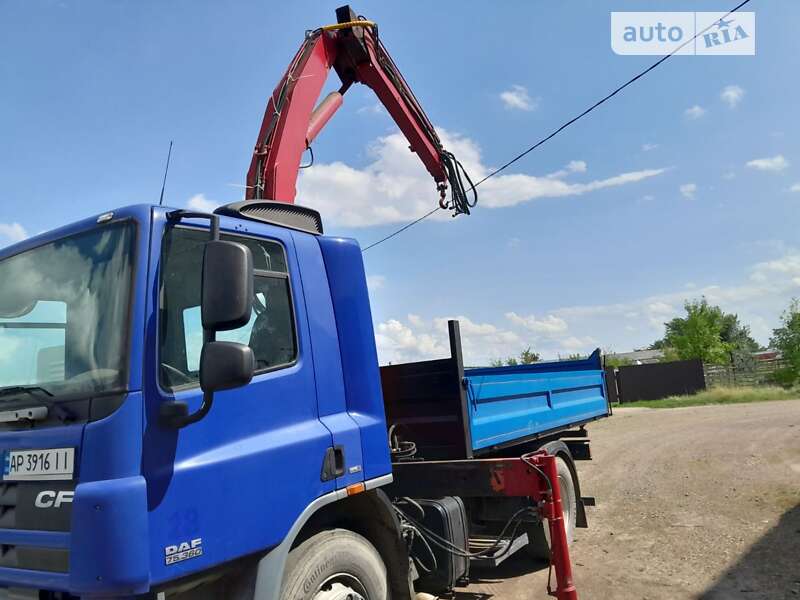 Самосвал DAF 75 2009 в Ивано-Франковске