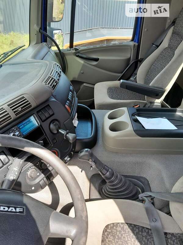 Самосвал DAF 75 2009 в Ивано-Франковске
