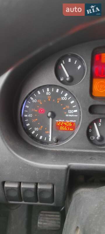 Контейнеровоз DAF 75 2002 в Киеве