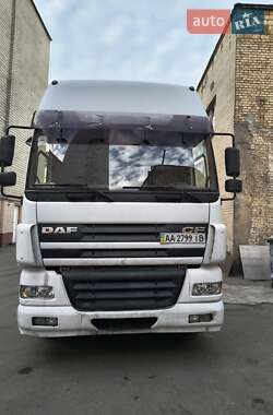 Тягач DAF 85 2001 в 