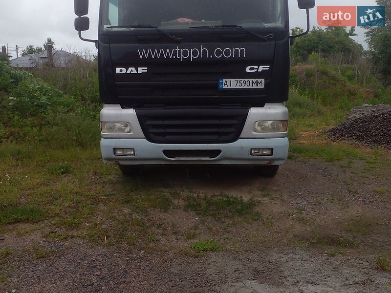 Самосвал DAF 85 2002 в Киеве