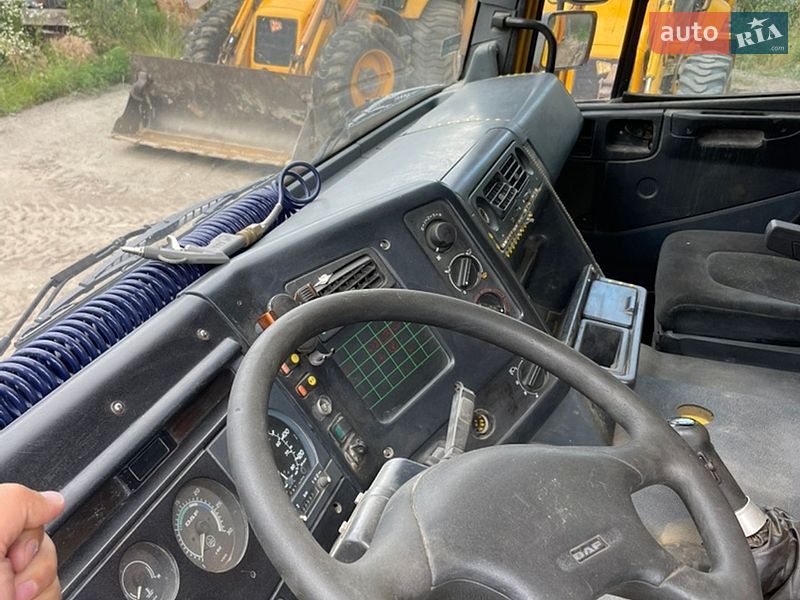 Самоскид DAF 85 2000 в Бучі