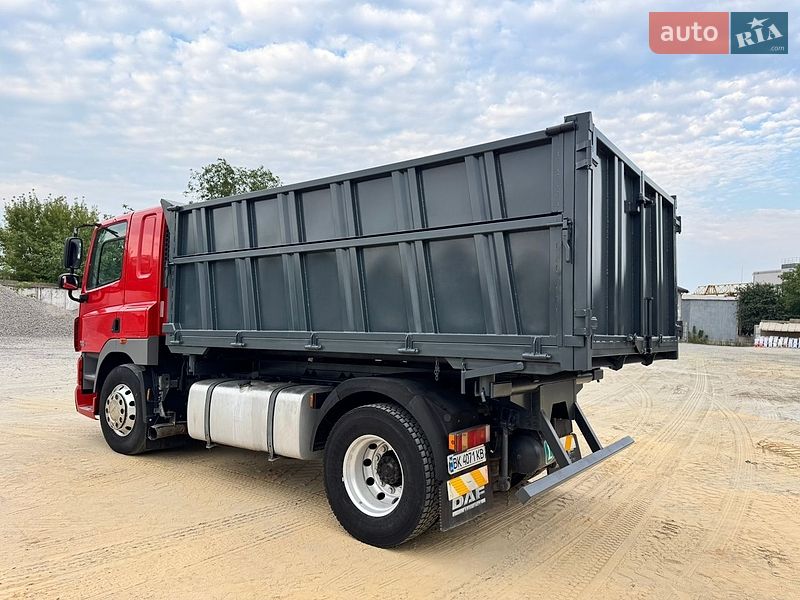 Самосвал DAF 85 2011 в Ровно