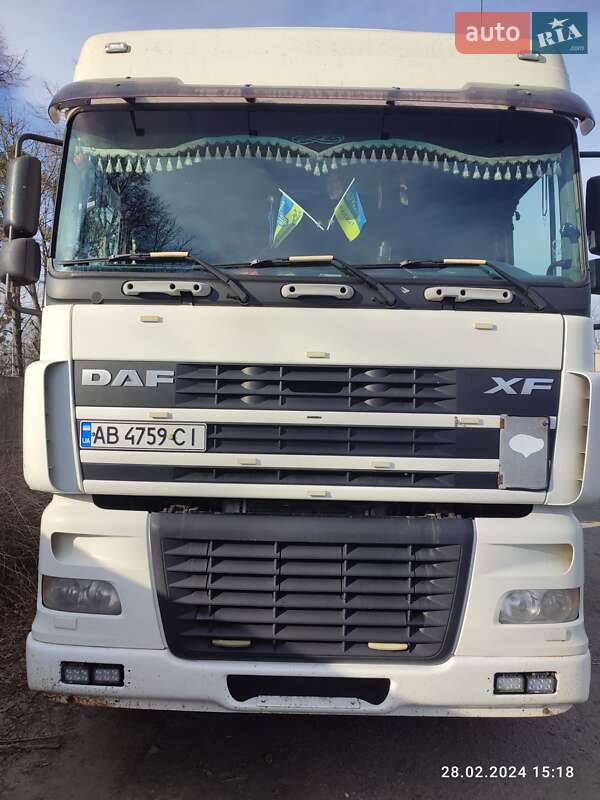 Зерновоз DAF 95 2005 в Тульчине