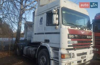 Тягач DAF 95 1995 в Ружині