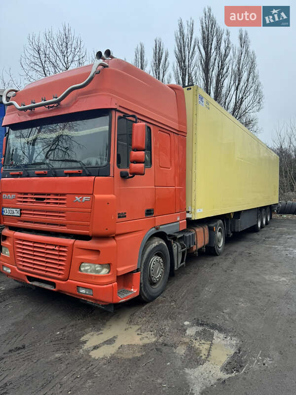 Тягач DAF 95 2003 в 