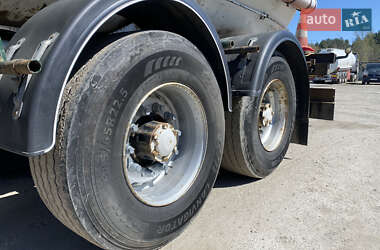 Тягач DAF 95 2003 в 