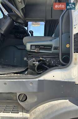 Самосвал DAF 95 2002 в 