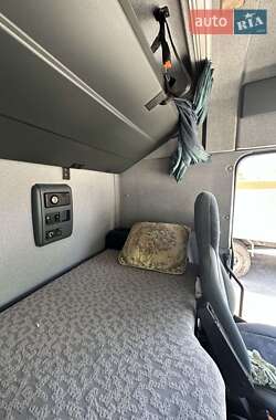 Самосвал DAF 95 2002 в 