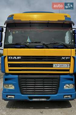 Тягач DAF 95 2005 в Прилуках