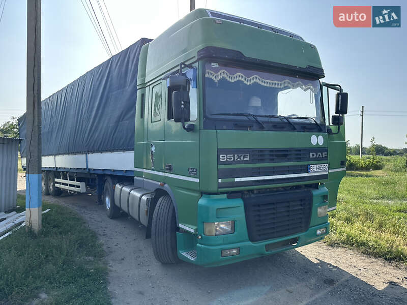 Тентованый DAF 95 2002 в Одессе