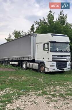 Тягач DAF 95 2002 в Городке